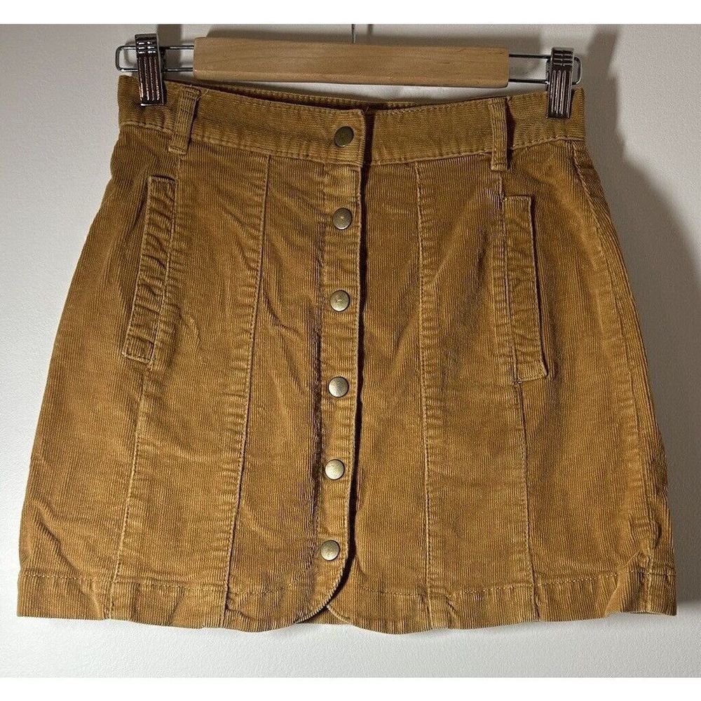 Urban Outfitters BDG Women's Size 4 Corduroy Mini Skirt Button Front